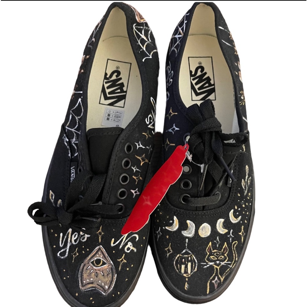 NWT Hand Painted Witchy Black Vans  Women’s Size 9